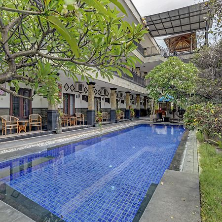 Super Oyo 3904 Kiki Residence Bali Легіан Екстер'єр фото