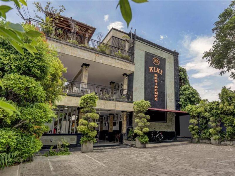 Super Oyo 3904 Kiki Residence Bali Легіан Екстер'єр фото