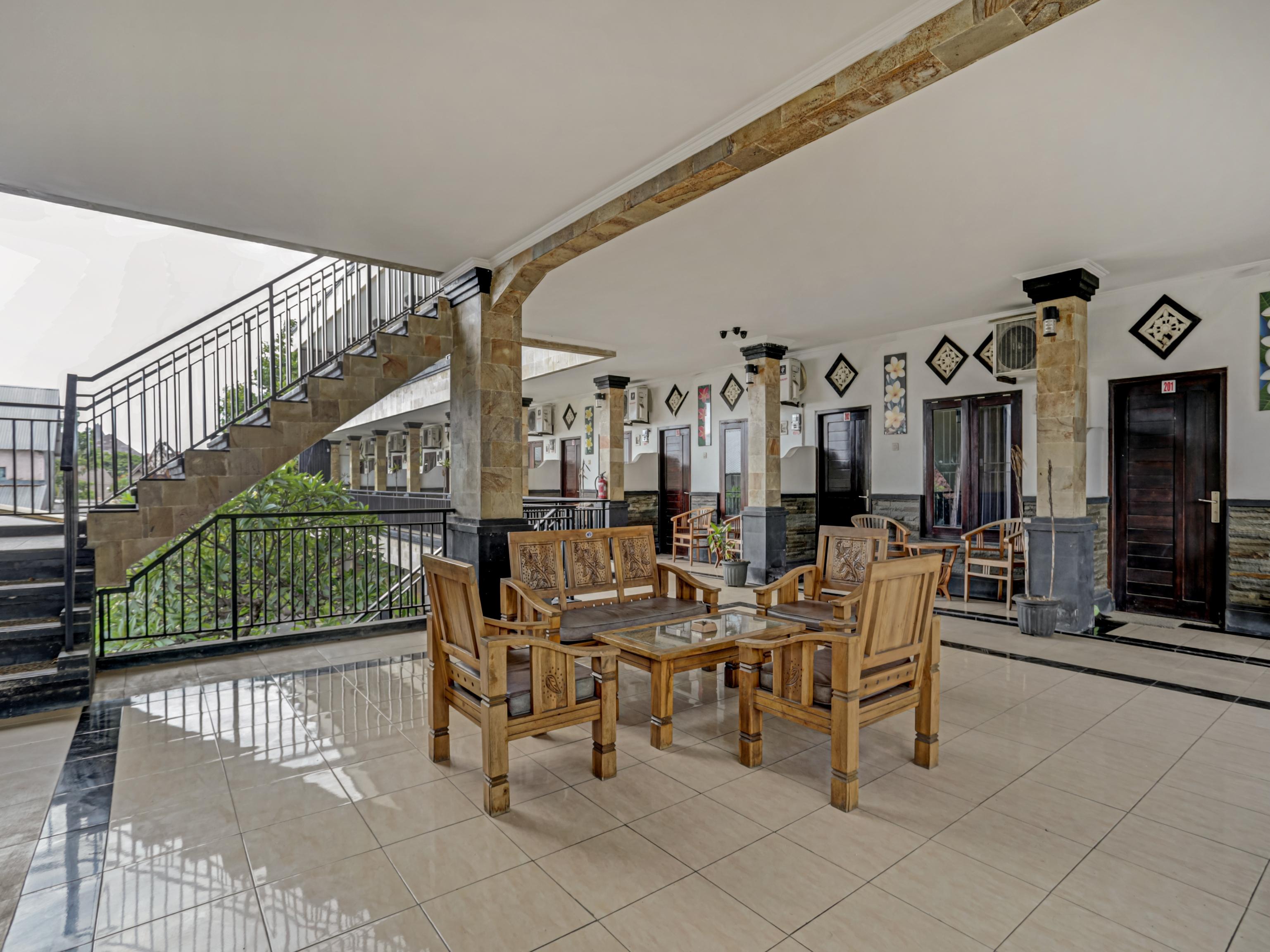 Super Oyo 3904 Kiki Residence Bali Легіан Екстер'єр фото